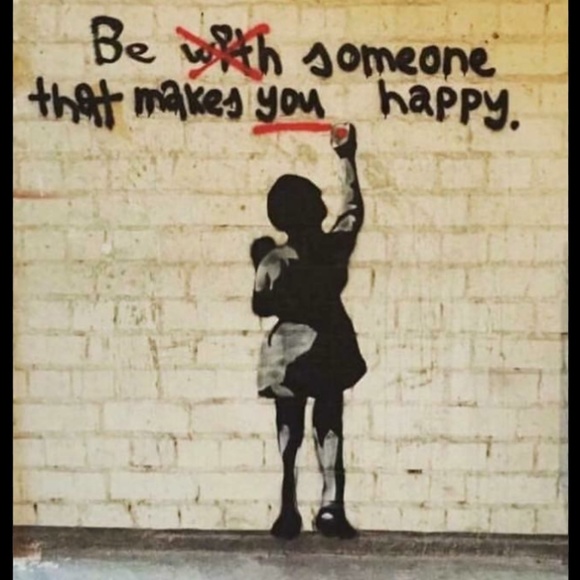 Meet your Posher, Sabrina - Picture 4 of 4